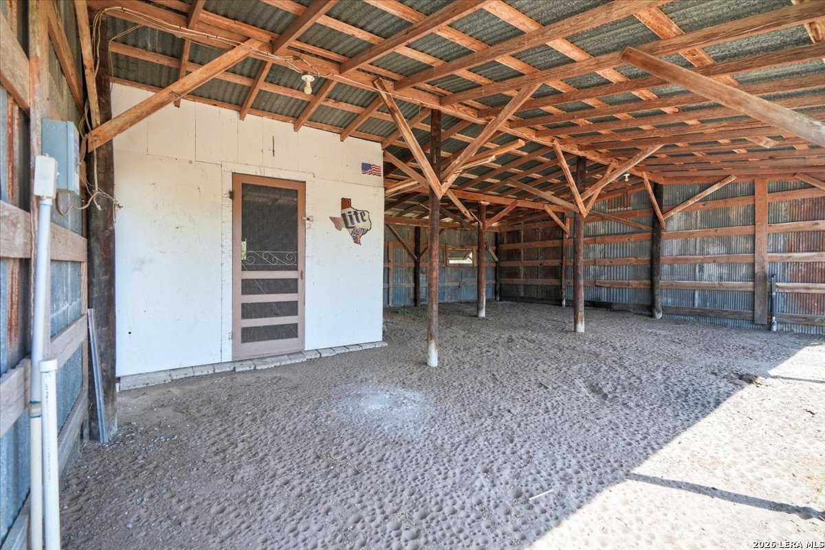 171 County Road 325 George West TX 78022