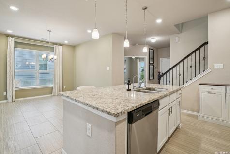 7615 Champion Creek San Antonio TX 78252