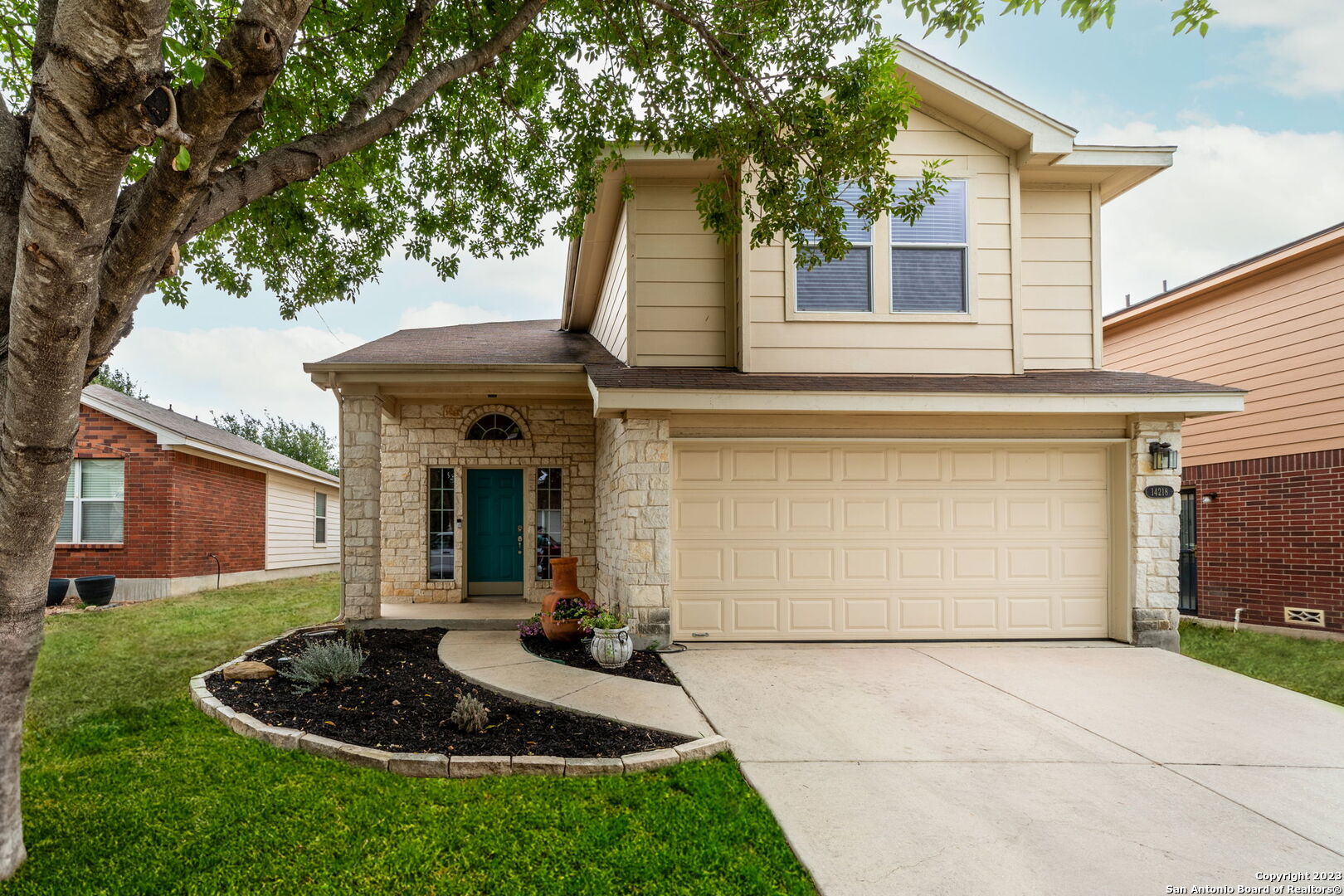 14218 Rosy Finch San Antonio TX 78233