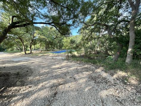 2130 Shepards Street Seguin TX 78155