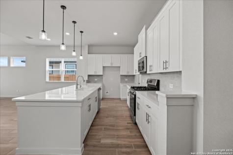 2130 Shepards Street Seguin TX 78155