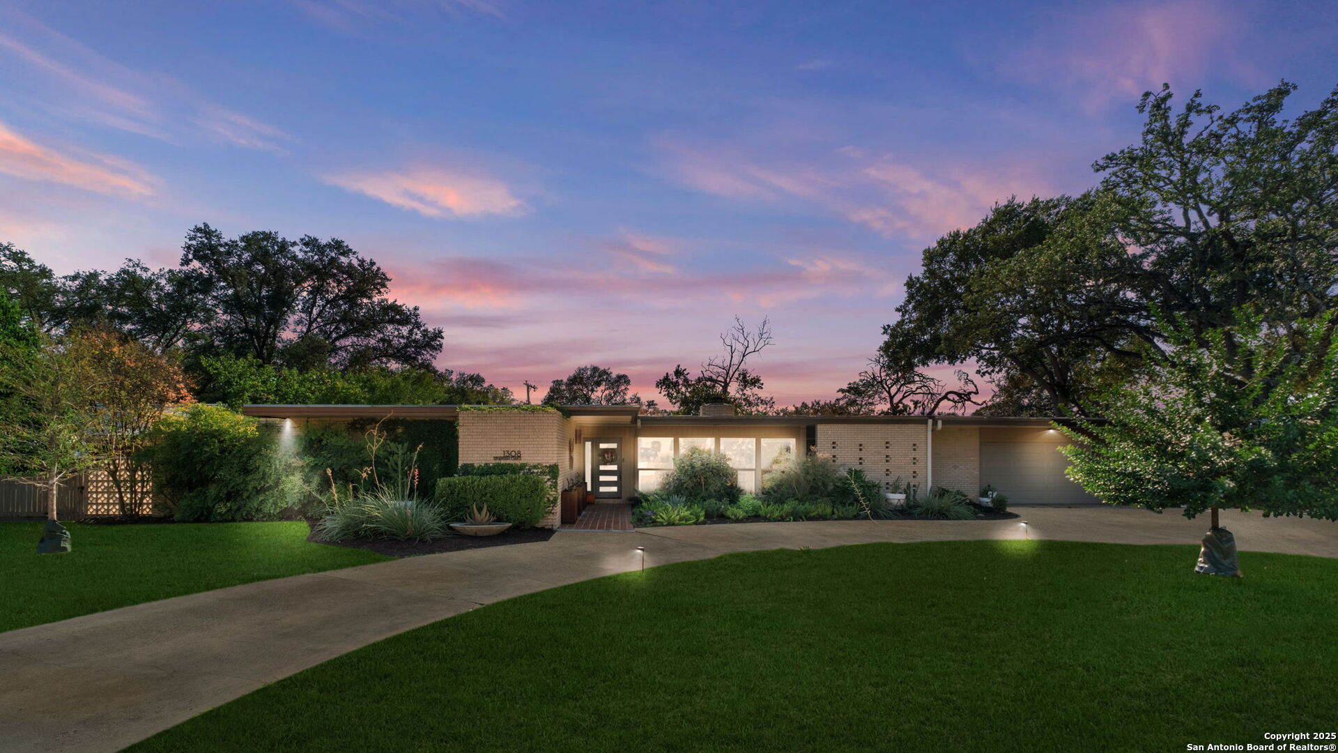 1308 Spanish Oaks San Antonio TX 78213