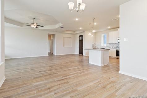 21144 Prairie Rose San Antonio TX 78264