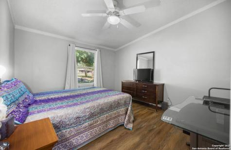 638 Lagunillas Charlotte TX 78011