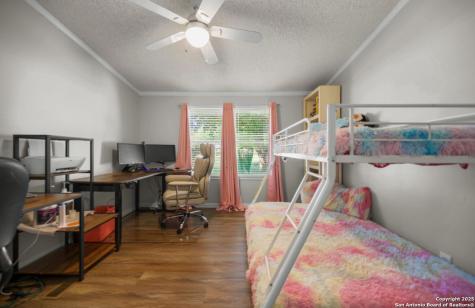 638 Lagunillas Charlotte TX 78011