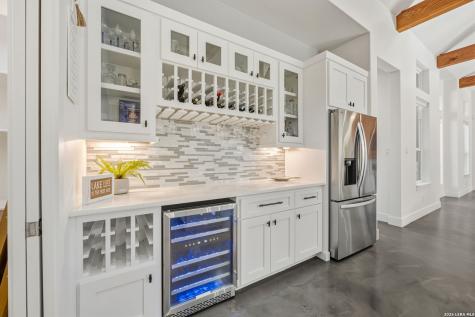 223 Oak Shores Canyon Lake TX 78133