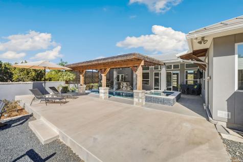 223 Oak Shores Canyon Lake TX 78133