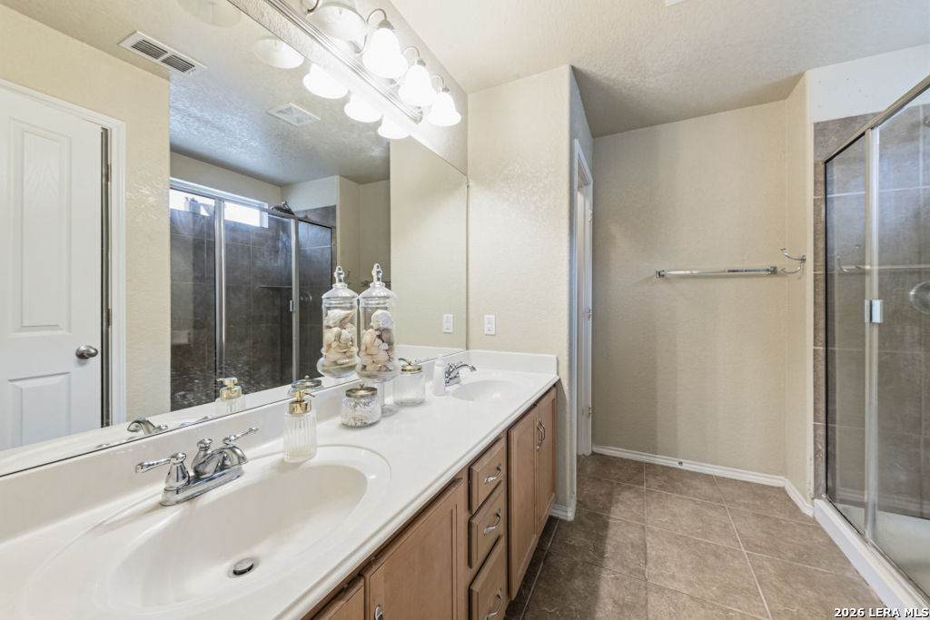 10911 Fox Glove Field Helotes TX 78023
