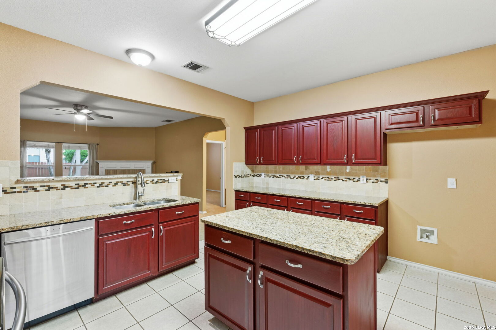 1902 Sunderidge San Antonio TX 78260