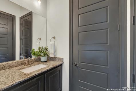 1931 Rothschild New Braunfels TX 78132