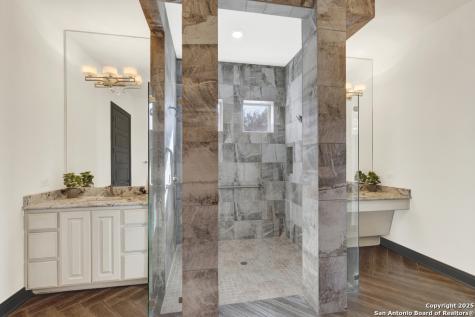 1931 Rothschild New Braunfels TX 78132