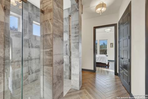1931 Rothschild New Braunfels TX 78132