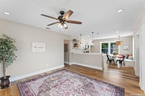 312 Riddle Street San Antonio TX 78210