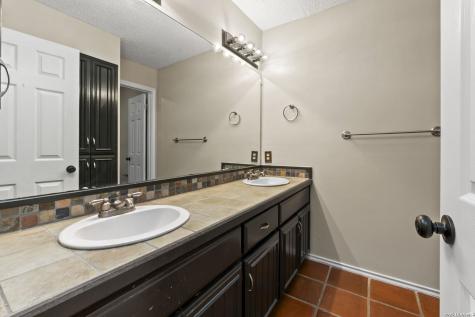 2807 Burnt Oak Street San Antonio TX 78232