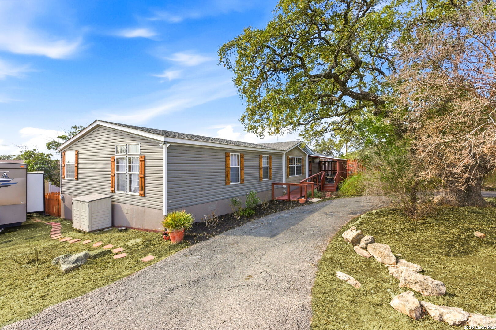 250 County Road 3829 San Antonio TX 78253