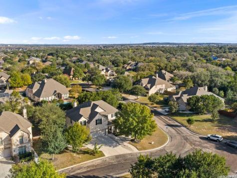 9706 Rosemire Way San Antonio TX 78254