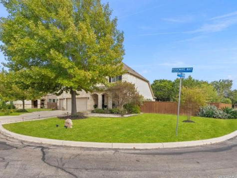9706 Rosemire Way San Antonio TX 78254