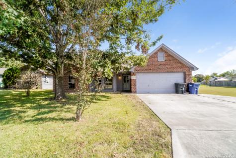 819 Hueco Drive New Braunfels TX 78130