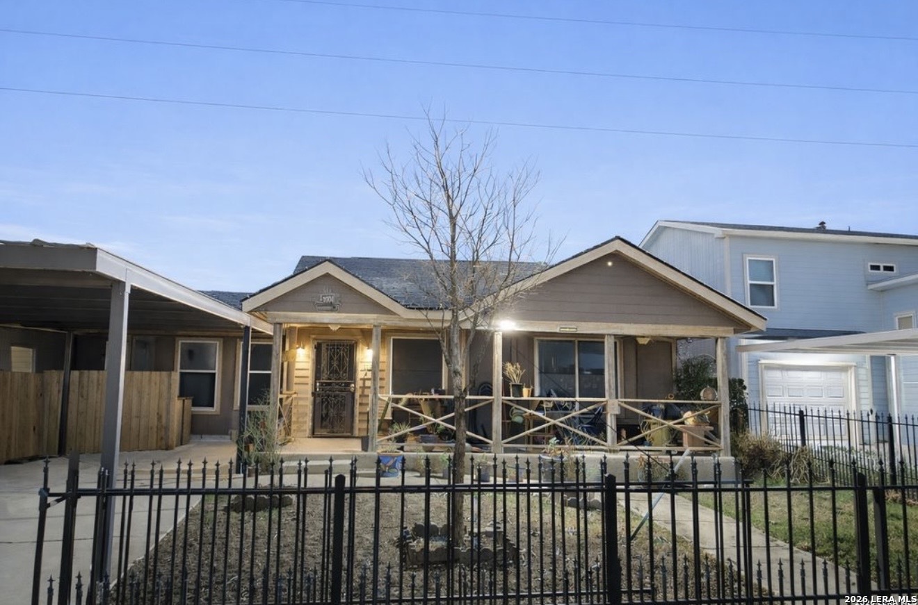 11334 Highcrest Drive San Antonio TX 78224
