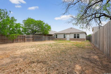 7519 Twin Pine Court Converse TX 78109