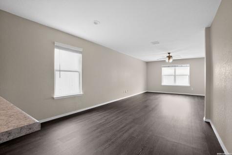 7519 Twin Pine Court Converse TX 78109