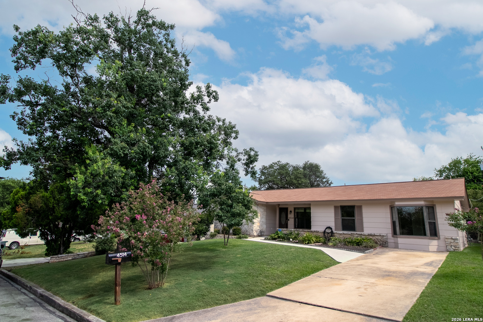 4514 Clear Spring Drive San Antonio TX 78217