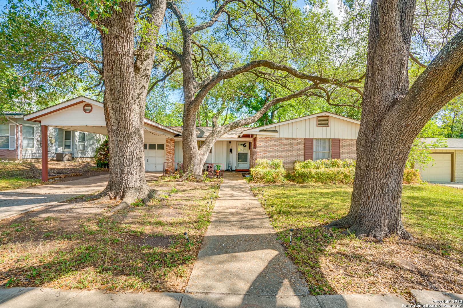 711 Wayside Drive San Antonio TX 78213