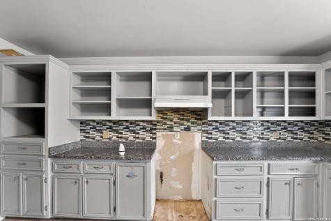 212 Djenadi Drive Pleasanton TX 78064