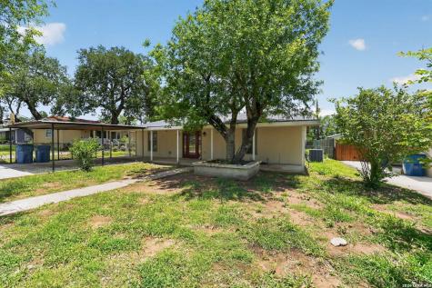 212 Djenadi Drive Pleasanton TX 78064
