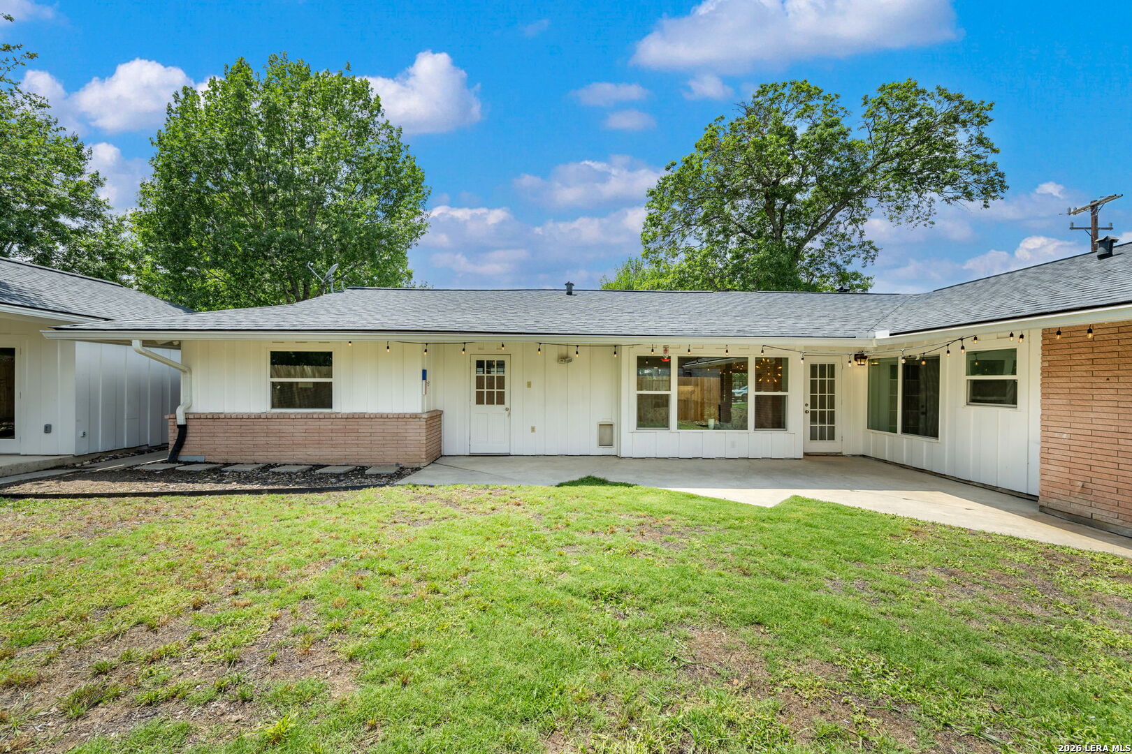 8235 Greenbrier San Antonio TX 78209