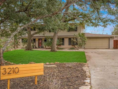 3210 Woodcrest Drive San Antonio TX 78209