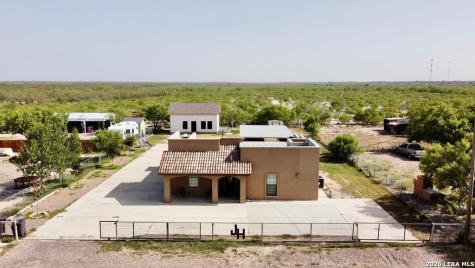 1904 Fm 2030 Eagle Pass TX 78852