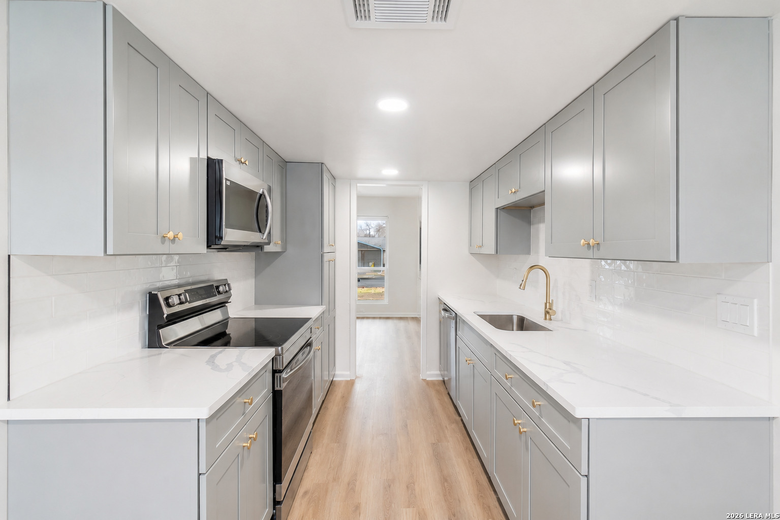 7906 Rustic Forest Drive San Antonio TX 78239