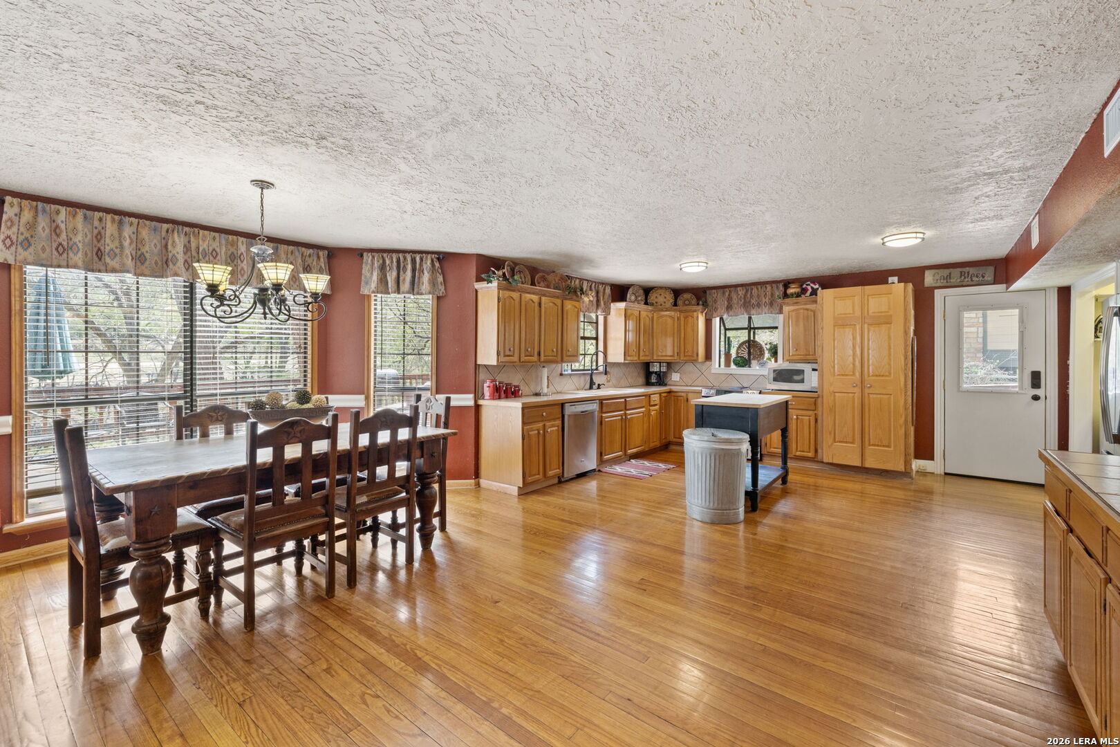 1806 Ponderosa New Braunfels TX 78132
