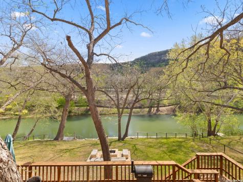 1806 Ponderosa New Braunfels TX 78132