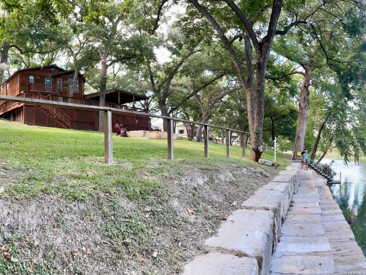 1806 Ponderosa New Braunfels TX 78132
