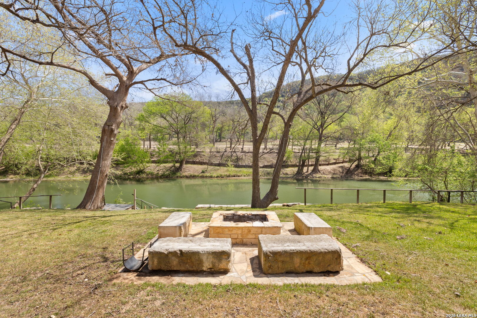 1806 Ponderosa New Braunfels TX 78132