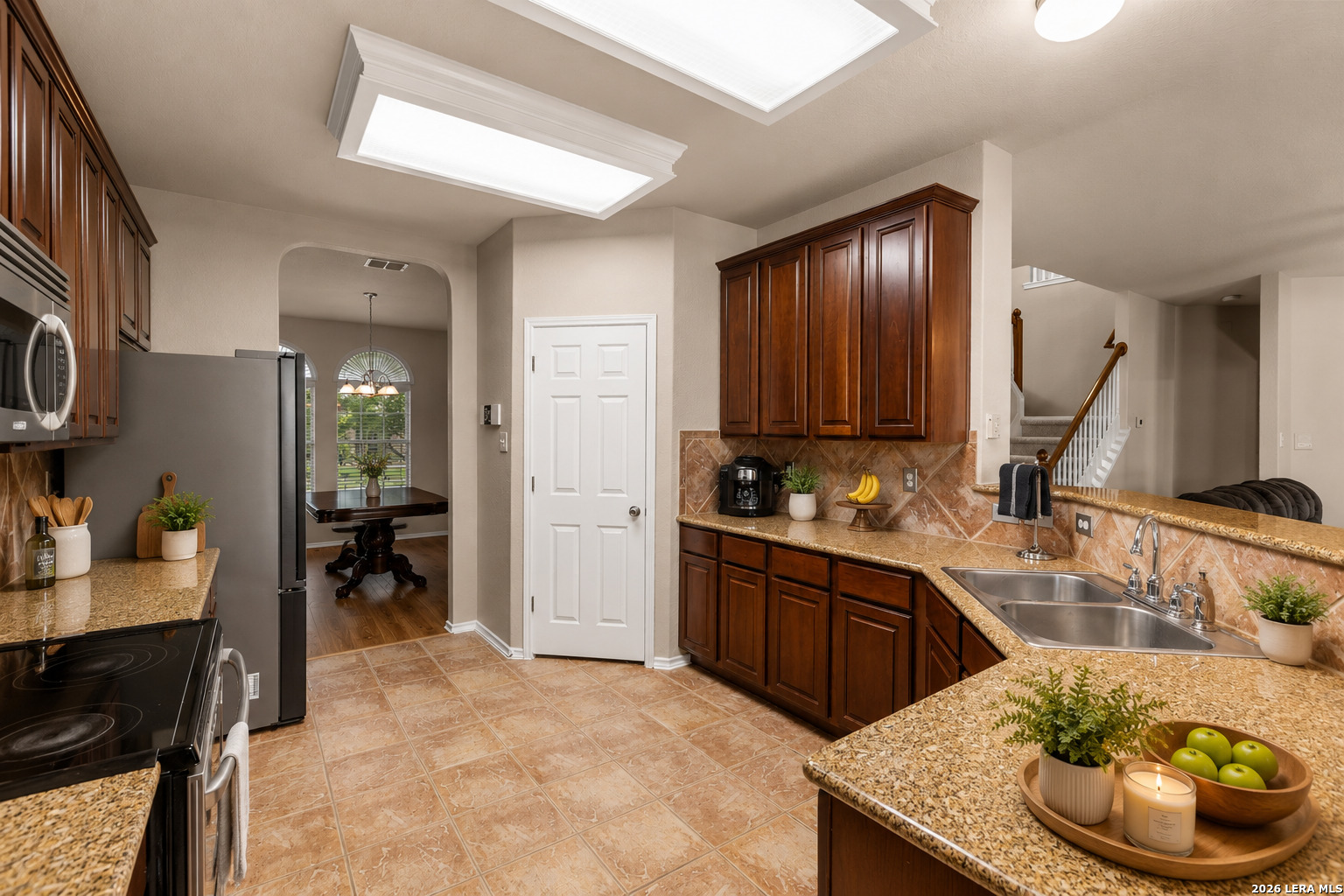 10527 Shire Country San Antonio TX 78254