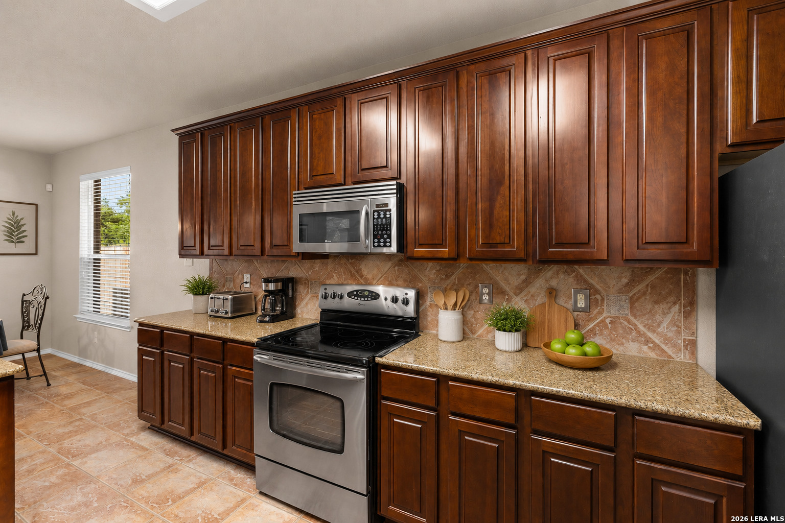 10527 Shire Country San Antonio TX 78254