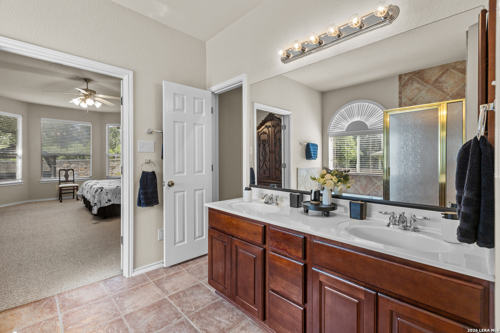 10527 Shire Country San Antonio TX 78254