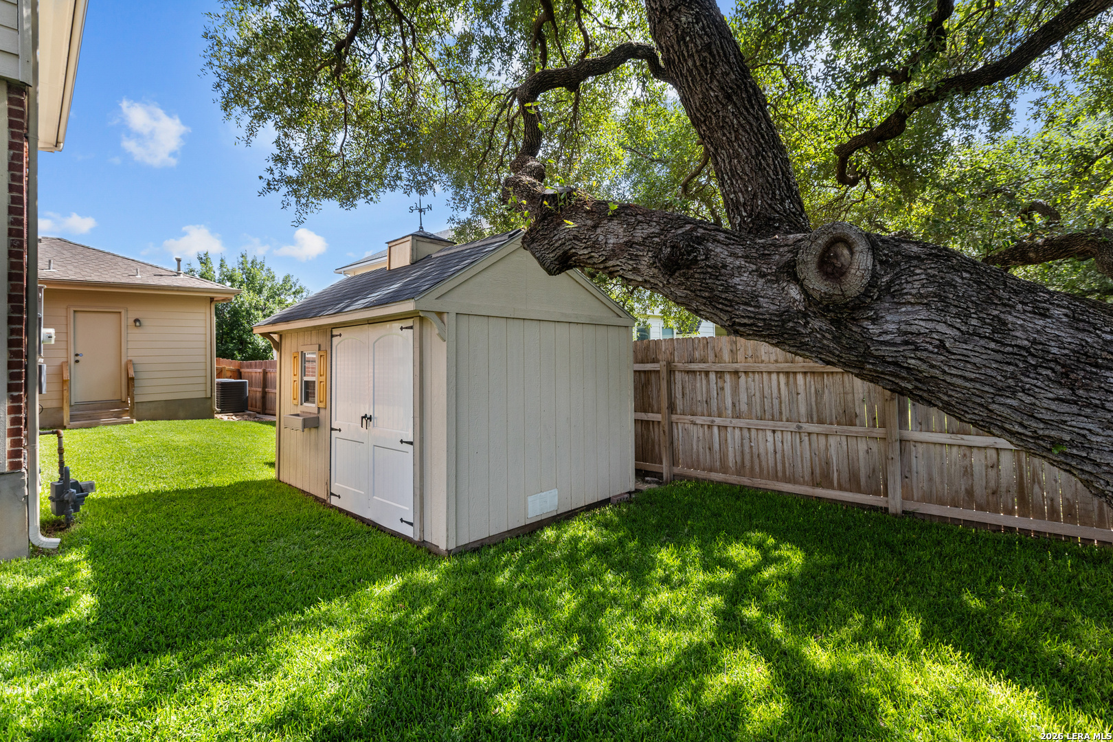 10527 Shire Country San Antonio TX 78254