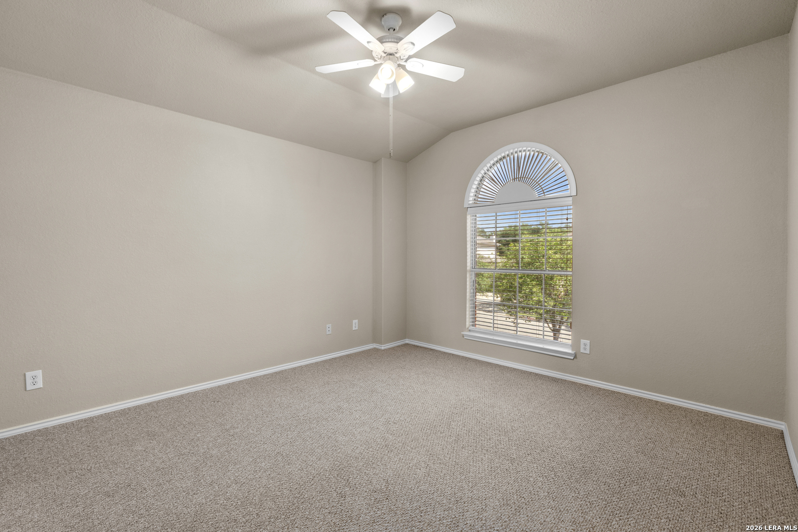 10527 Shire Country San Antonio TX 78254