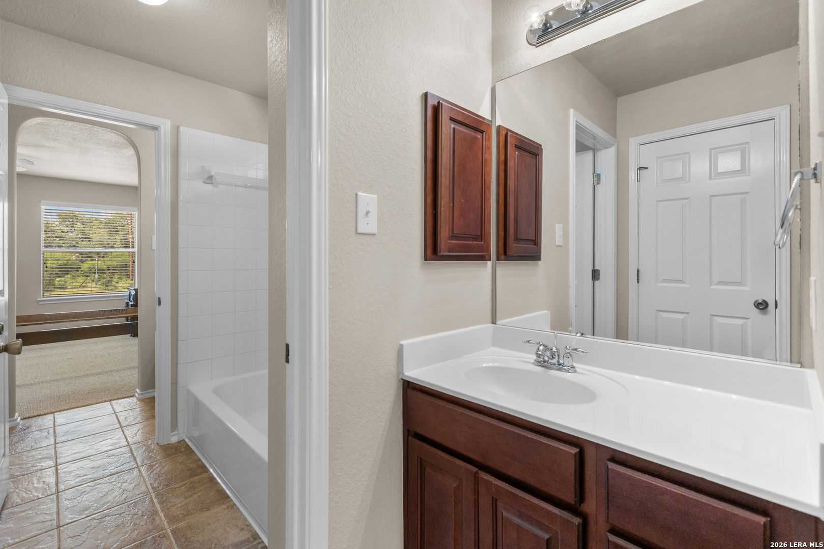 10527 Shire Country San Antonio TX 78254