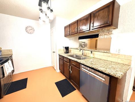 4715 Juniper Farm San Antonio TX 78244