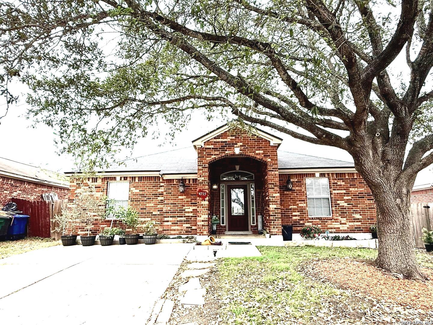 4715 Juniper Farm San Antonio TX 78244