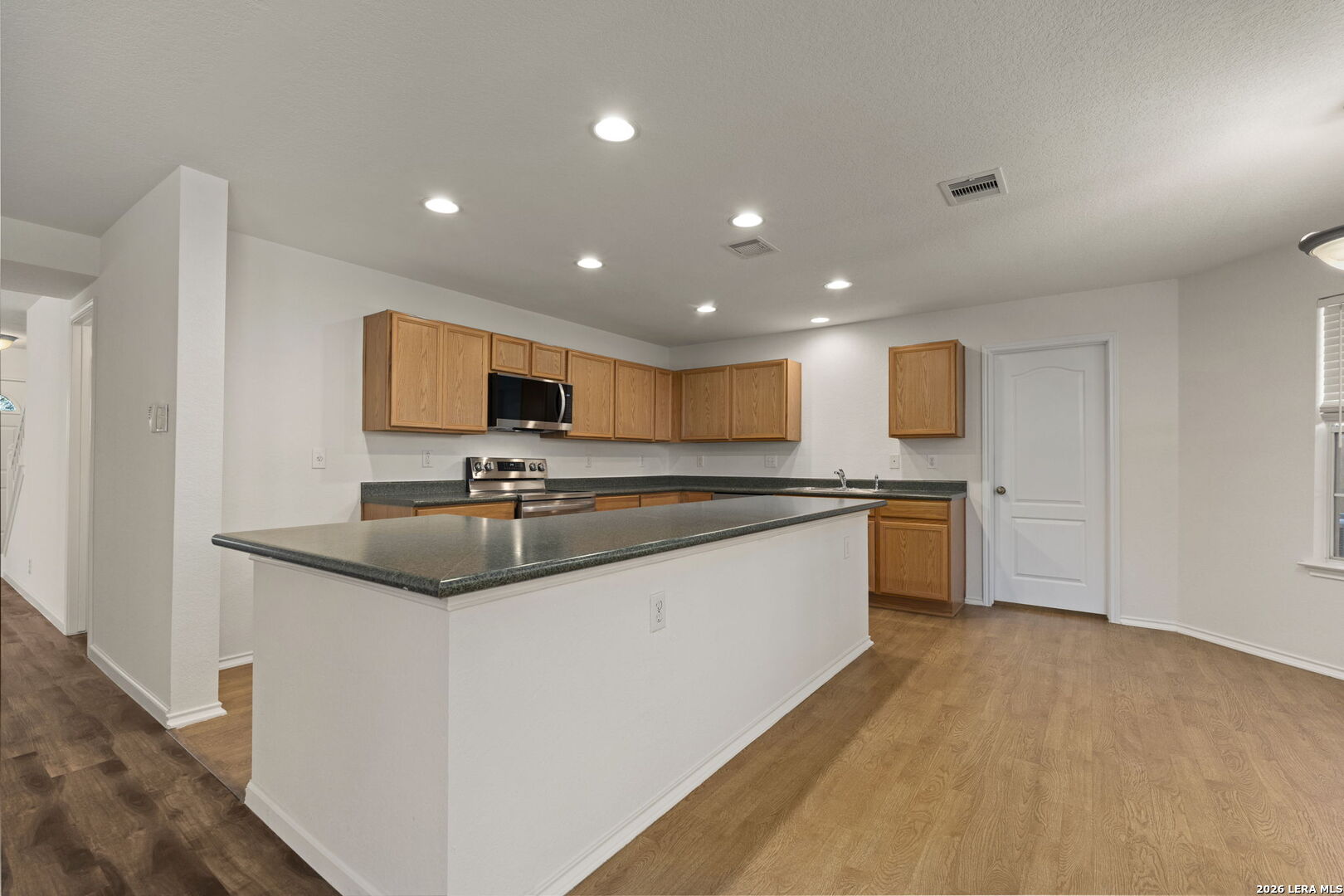 710 Barrow Peak San Antonio TX 78251