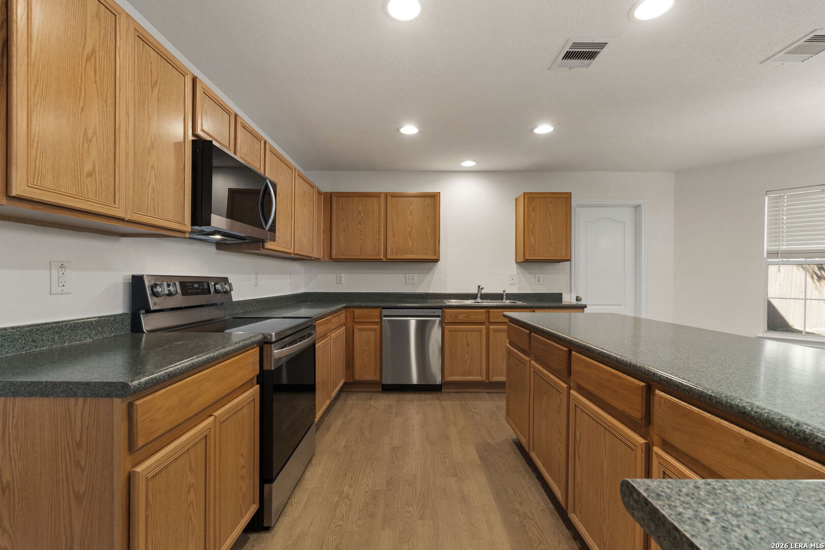 710 Barrow Peak San Antonio TX 78251