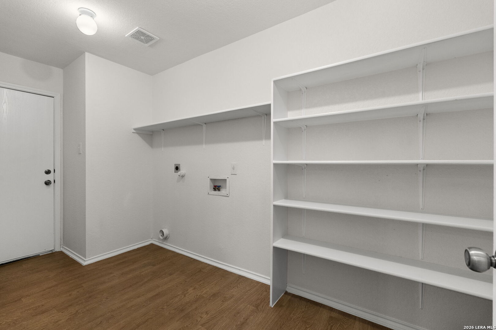 710 Barrow Peak San Antonio TX 78251