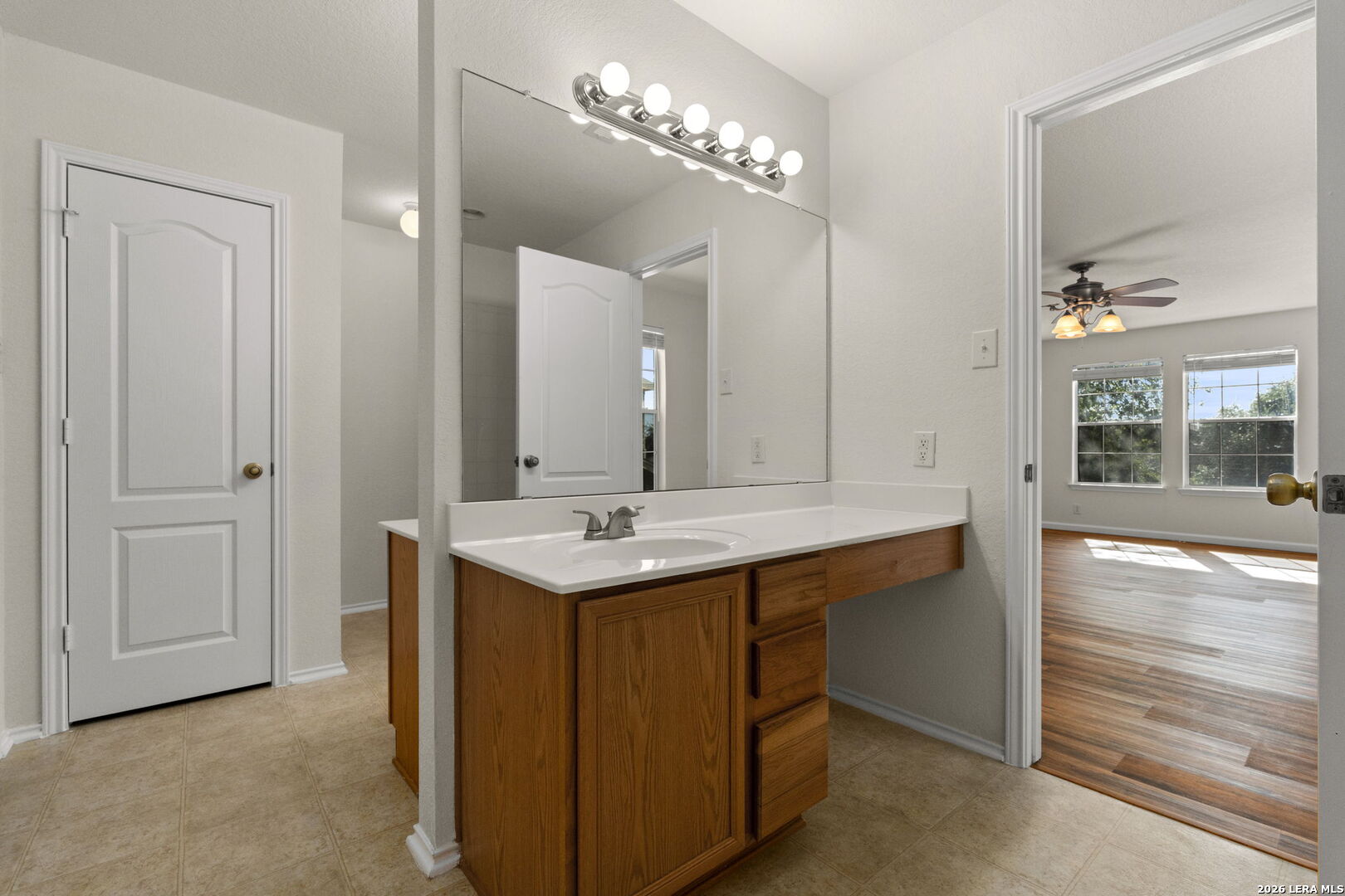 710 Barrow Peak San Antonio TX 78251