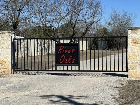 316 Sd 37980 Barksdale TX 78828